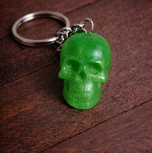Handmade resinGreen Skull Keychain